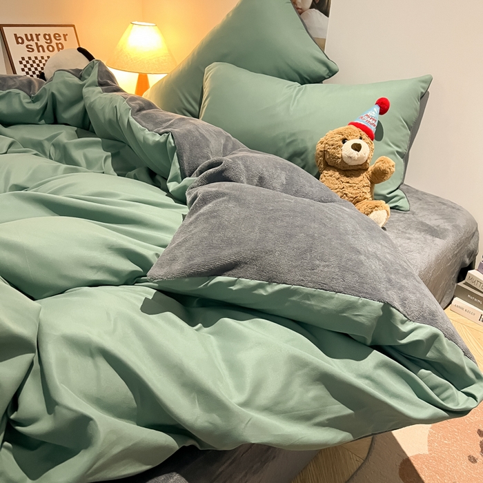 91家纺网 家纺一手货源 找家纺 悦织湾家纺 2025新款水洗棉牛奶绒单面绒单被套四件套双面两用春秋冬都可用学生宿舍四件套 单面绒豆绿浅灰