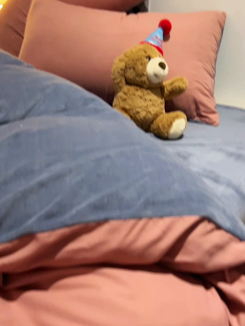 91家纺网 家纺一手货源 找家纺 悦织湾家纺 2025新款水洗棉牛奶绒单面绒单被套四件套双面两用春秋冬都可用学生宿舍四件套 单面绒豆沙浅灰