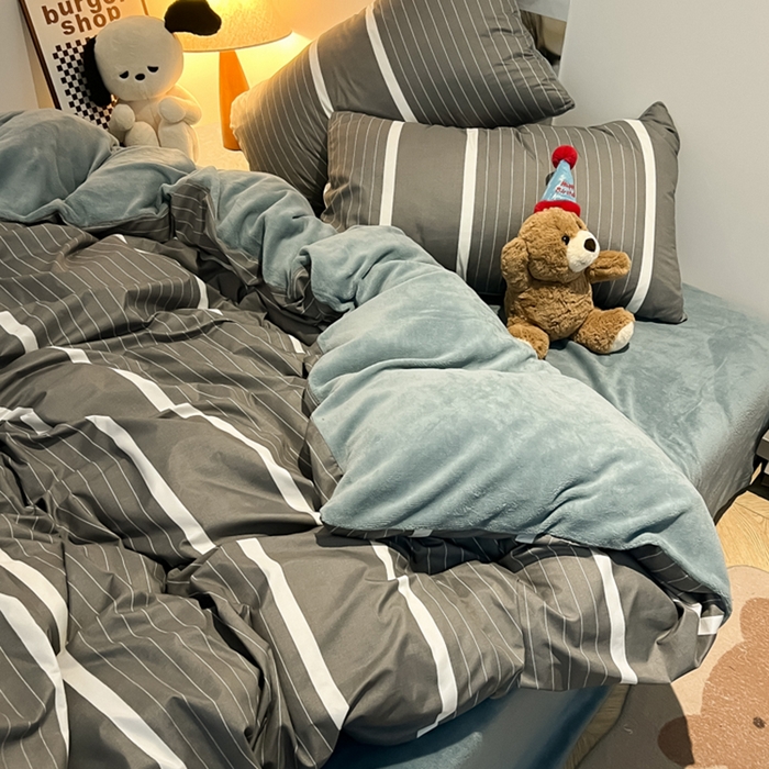 91家纺网 家纺一手货源 找家纺 悦织湾家纺 2025新款水洗棉牛奶绒单面绒单被套四件套双面两用春秋冬都可用学生宿舍四件套 单面绒风尚灰