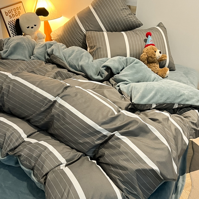 91家纺网 家纺一手货源 找家纺 悦织湾家纺 2025新款水洗棉牛奶绒单面绒单被套四件套双面两用春秋冬都可用学生宿舍四件套 单面绒风尚灰