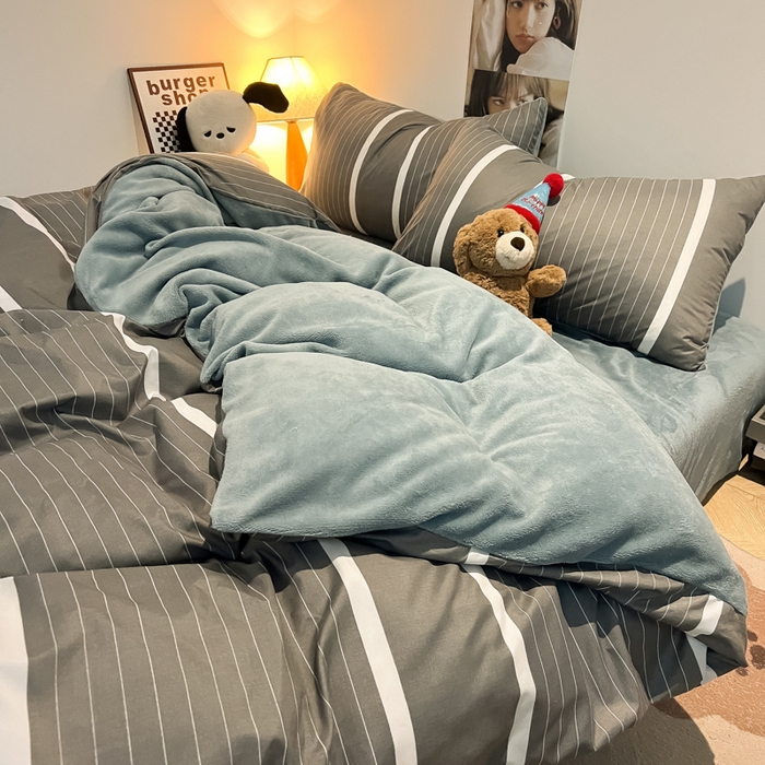 91家纺网 家纺一手货源 找家纺 悦织湾家纺 2025新款水洗棉牛奶绒单面绒单被套四件套双面两用春秋冬都可用学生宿舍四件套 单面绒风尚灰