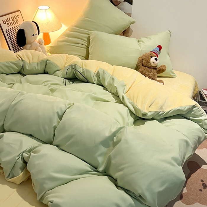 91家纺网 家纺一手货源 找家纺 悦织湾家纺 2025新款水洗棉牛奶绒单面绒单被套四件套双面两用春秋冬都可用学生宿舍四件套 单面绒果绿浅黄