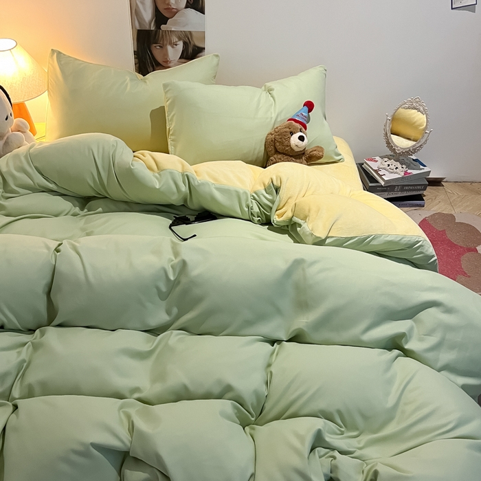 91家纺网 家纺一手货源 找家纺 悦织湾家纺 2025新款水洗棉牛奶绒单面绒单被套四件套双面两用春秋冬都可用学生宿舍四件套 单面绒果绿浅黄
