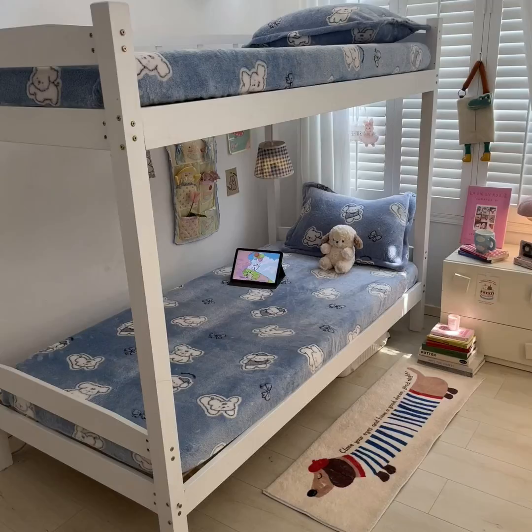 91家纺网 家纺一手货源 找家纺 川悦生活 2025新款雪花绒宿舍单床笠 床笠小雪狗