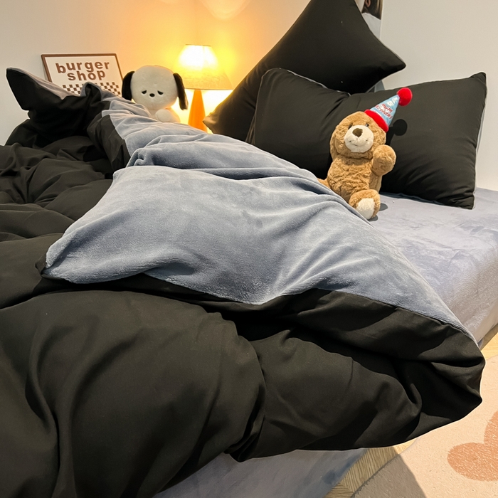 91家纺网 家纺一手货源 找家纺 悦织湾家纺 2025新款水洗棉牛奶绒单面绒单被套四件套双面两用春秋冬都可用学生宿舍四件套 单面绒黑色浅灰