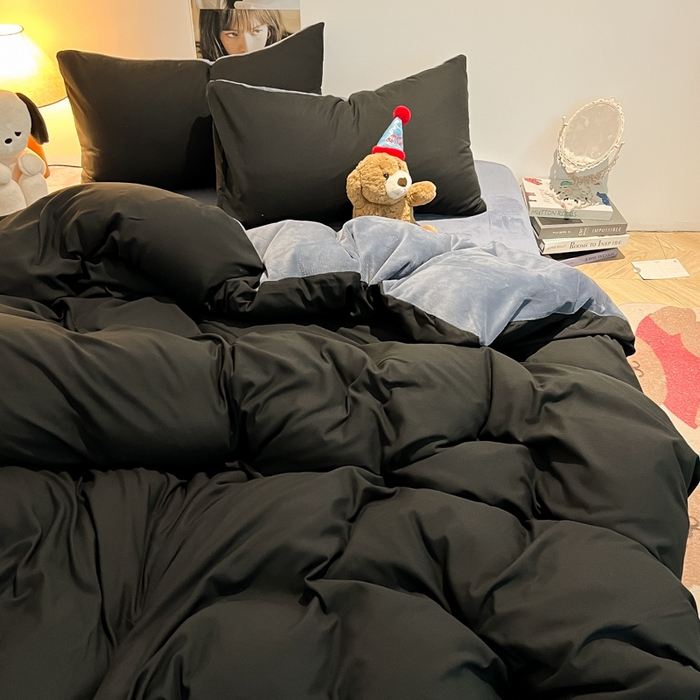 91家纺网 家纺一手货源 找家纺 悦织湾家纺 2025新款水洗棉牛奶绒单面绒单被套四件套双面两用春秋冬都可用学生宿舍四件套 单面绒黑色浅灰