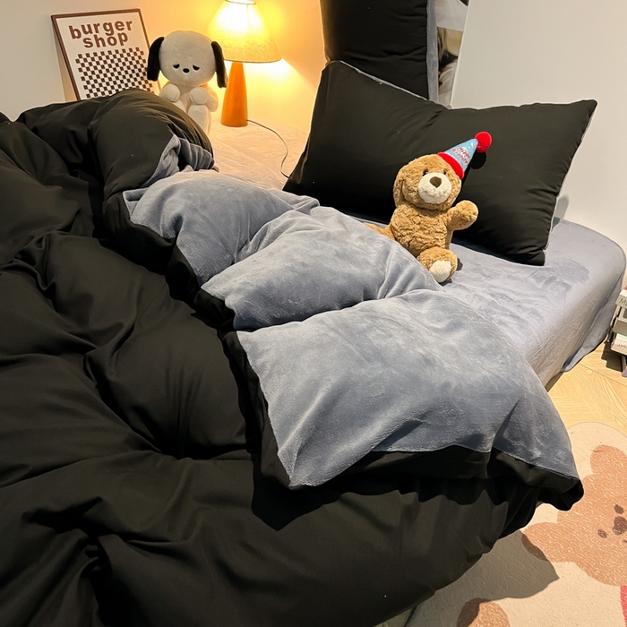 91家纺网 家纺一手货源 找家纺 悦织湾家纺 2025新款水洗棉牛奶绒单面绒单被套四件套双面两用春秋冬都可用学生宿舍四件套 单面绒黑色浅灰