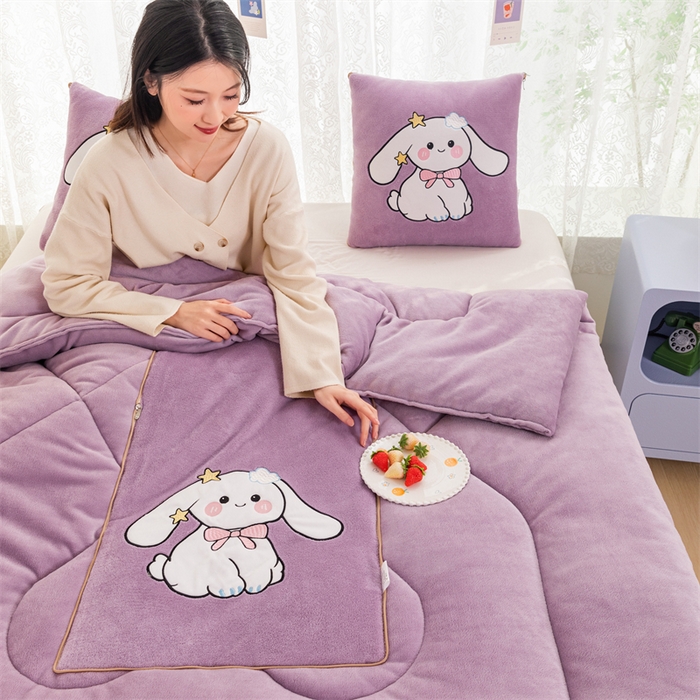 91家纺网 家纺一手货源 找家纺 哩哩熊 2025新款抱枕被子两用加厚二合一汽车载枕头办公室午睡毯子冬天靠枕-长耳兔系列 长耳兔-香芋紫