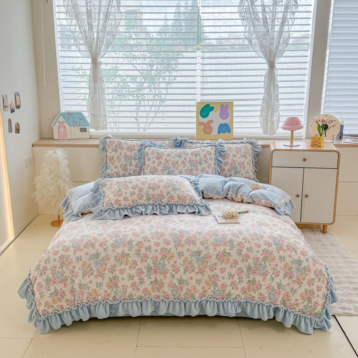 91家纺网 家纺一手货源 找家纺 （总）橘子家 2025轻奢法式花边公主风婴儿绒牛奶绒高克重四件套