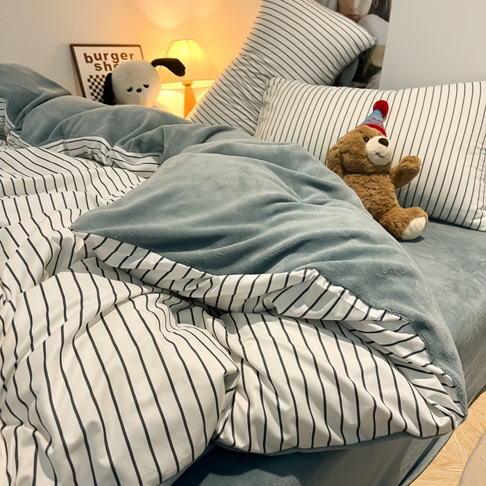 91家纺网 家纺一手货源 找家纺 悦织湾家纺 2025新款水洗棉牛奶绒单面绒单被套四件套双面两用春秋冬都可用学生宿舍四件套 单面绒简约白