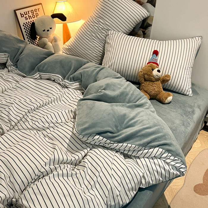 91家纺网 家纺一手货源 找家纺 悦织湾家纺 2025新款水洗棉牛奶绒单面绒单被套四件套双面两用春秋冬都可用学生宿舍四件套 单面绒简约白