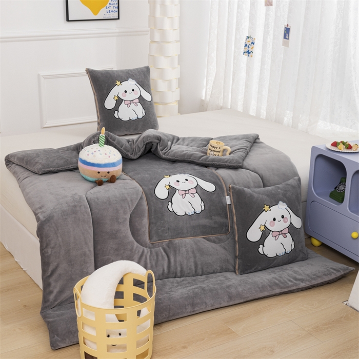 91家纺网 家纺一手货源 找家纺 哩哩熊 2025新款抱枕被子两用加厚二合一汽车载枕头办公室午睡毯子冬天靠枕-长耳兔系列 长耳兔-烟灰