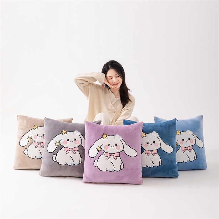 91家纺网 家纺一手货源 找家纺 哩哩熊 2025新款抱枕被子两用加厚二合一汽车载枕头办公室午睡毯子冬天靠枕-长耳兔系列 组合图仅供展示不可下单