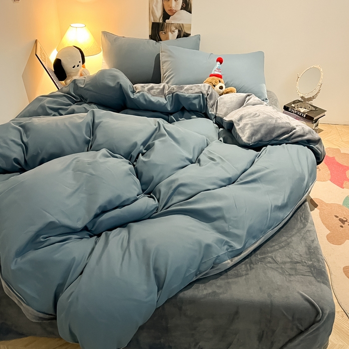 91家纺网 家纺一手货源 找家纺 悦织湾家纺 2025新款水洗棉牛奶绒单面绒单被套四件套双面两用春秋冬都可用学生宿舍四件套 单面绒浅兰灰浅灰