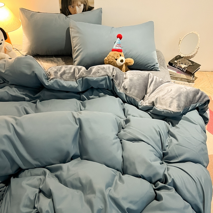 91家纺网 家纺一手货源 找家纺 悦织湾家纺 2025新款水洗棉牛奶绒单面绒单被套四件套双面两用春秋冬都可用学生宿舍四件套 单面绒浅兰灰浅灰