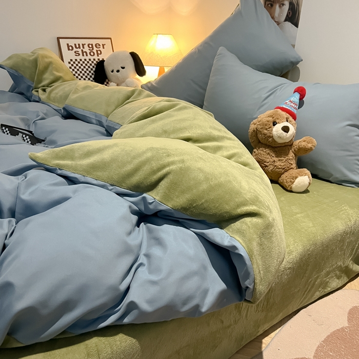 91家纺网 家纺一手货源 找家纺 悦织湾家纺 2025新款水洗棉牛奶绒单面绒单被套四件套双面两用春秋冬都可用学生宿舍四件套 单面绒浅兰抹茶