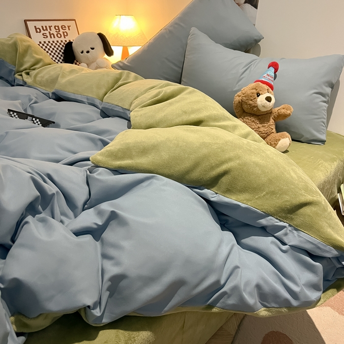 91家纺网 家纺一手货源 找家纺 悦织湾家纺 2025新款水洗棉牛奶绒单面绒单被套四件套双面两用春秋冬都可用学生宿舍四件套 单面绒浅兰抹茶