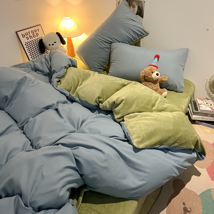 91家纺网 家纺一手货源 找家纺 悦织湾家纺 2025新款水洗棉牛奶绒单面绒单被套四件套双面两用春秋冬都可用学生宿舍四件套 单面绒浅兰抹茶