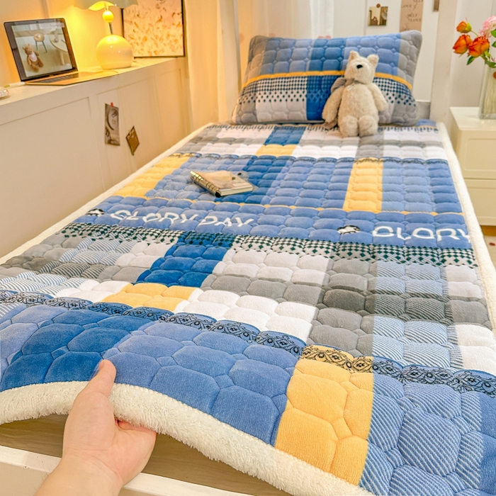 91家纺网 家纺一手货源 找家纺 （总）源舍家纺 2024新款牛奶绒学生宿舍床垫床褥款上下铺床垫