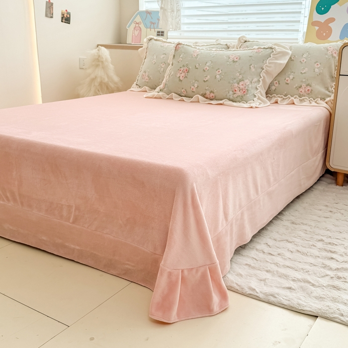 91家纺网 家纺一手货源 找家纺 橘子家 2025轻奢法式花边公主风婴儿绒牛奶绒高克重四件套 安妮