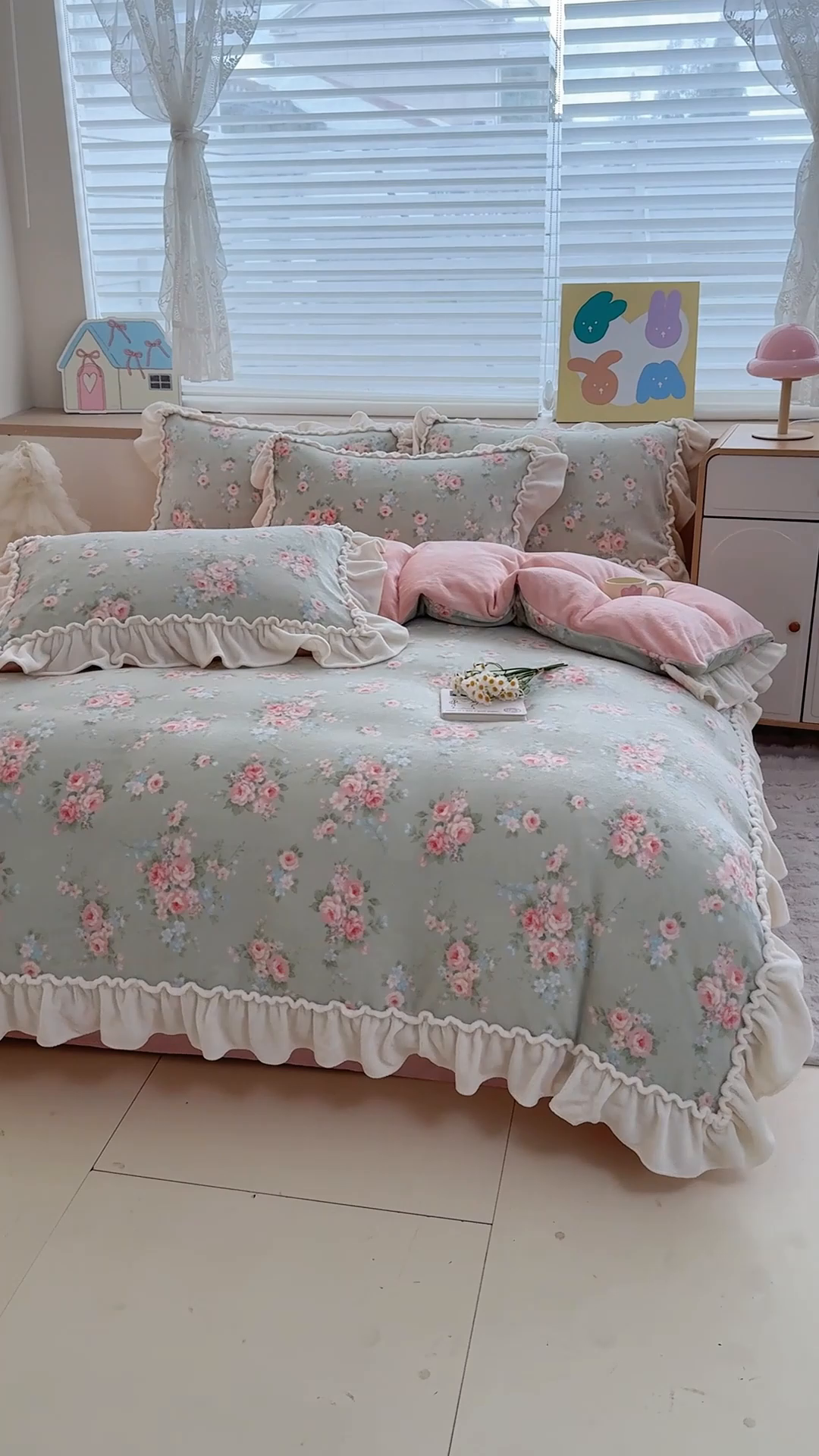 91家纺网 家纺一手货源 找家纺 橘子家 2025轻奢法式花边公主风婴儿绒牛奶绒高克重四件套 安妮