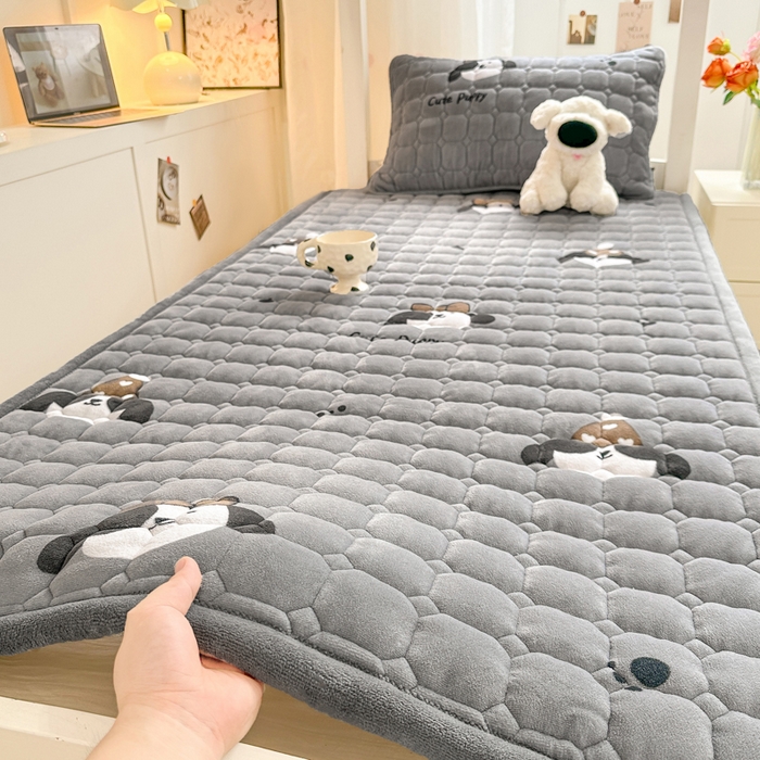 91家纺网 家纺一手货源 找家纺 （总）源舍家纺 2024新款牛奶绒学生宿舍床垫床褥款上下铺床垫