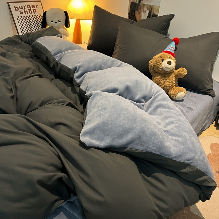 91家纺网 家纺一手货源 找家纺 悦织湾家纺 2025新款水洗棉牛奶绒单面绒单被套四件套双面两用春秋冬都可用学生宿舍四件套 单面绒深灰浅灰