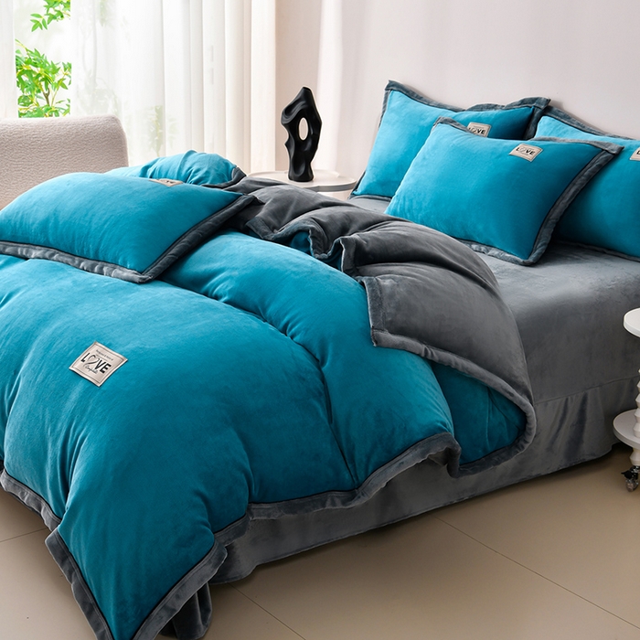 91家纺网 家纺一手货源 找家纺 （总）馨梦缘-2025新款牛奶绒四件套纯色双拼法兰绒四件套