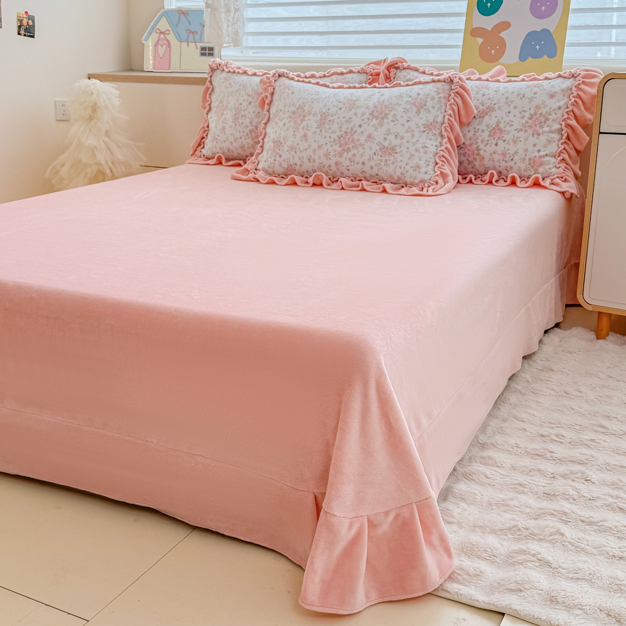 91家纺网 家纺一手货源 找家纺 橘子家 2025轻奢法式花边公主风婴儿绒牛奶绒高克重四件套 花香