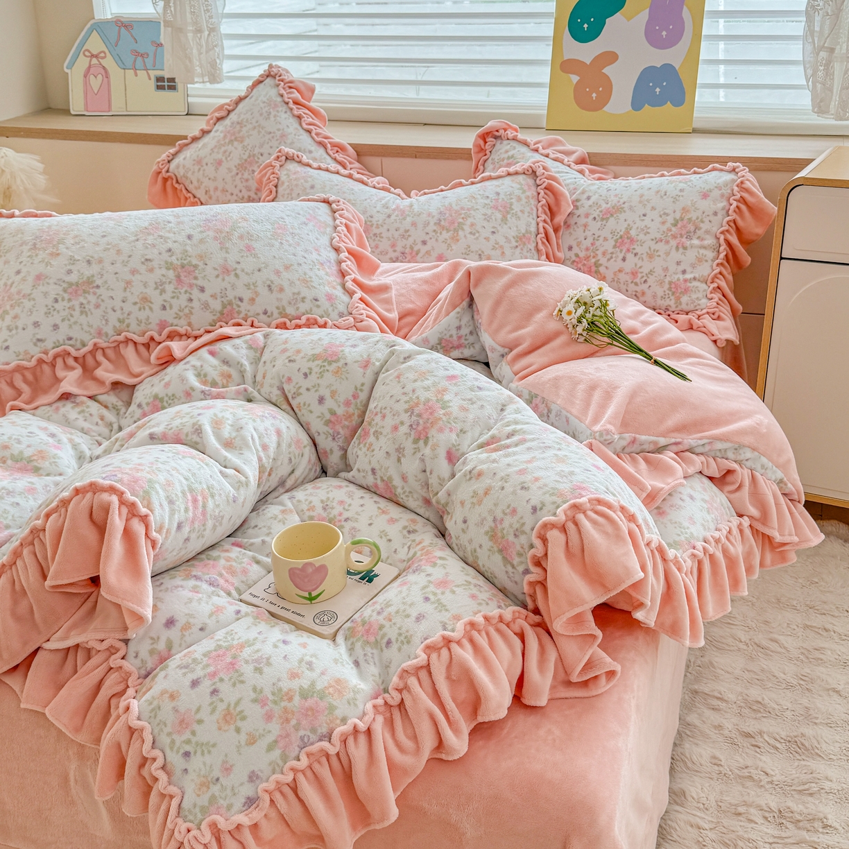 91家纺网 家纺一手货源 找家纺 橘子家 2025轻奢法式花边公主风婴儿绒牛奶绒高克重四件套 花香