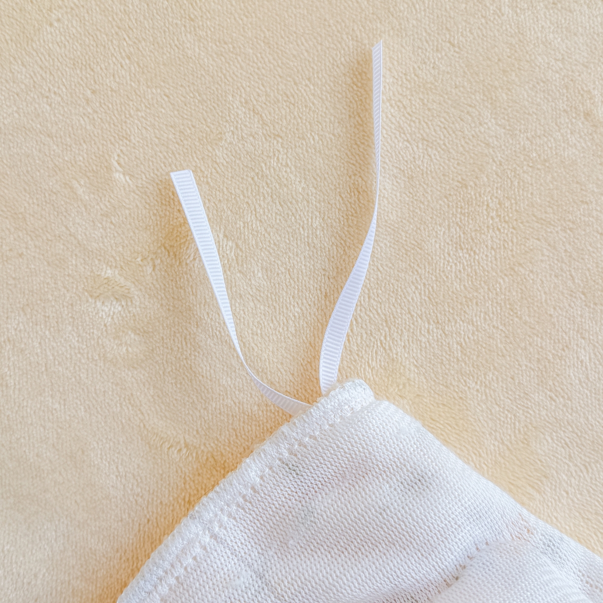 91家纺网 家纺一手货源 找家纺 橘子家 2025轻奢法式花边公主风婴儿绒牛奶绒高克重四件套 蜜桔