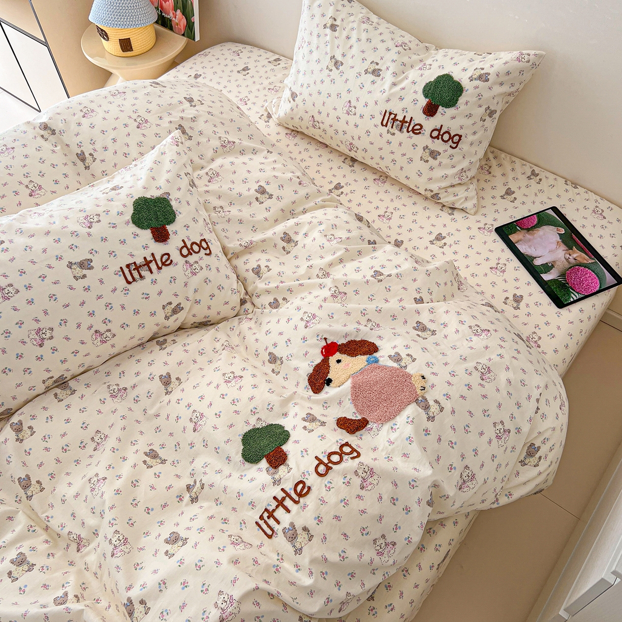 91家纺网 家纺一手货源 找家纺 舒居家纺 2025新款13070全棉纯棉毛巾绣四件套 可米宝贝