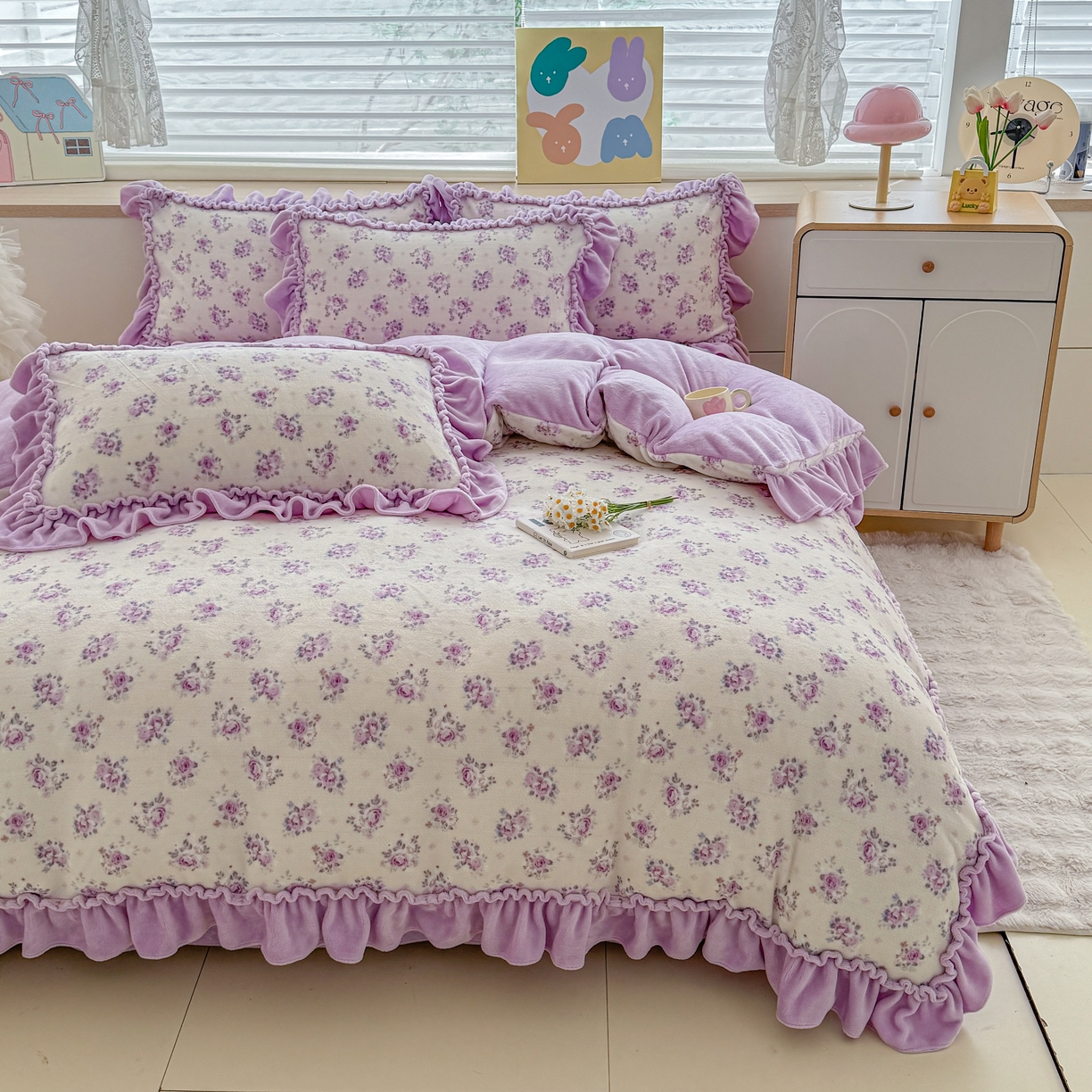 91家纺网 家纺一手货源 找家纺 橘子家 2025轻奢法式花边公主风婴儿绒牛奶绒高克重四件套 乔依