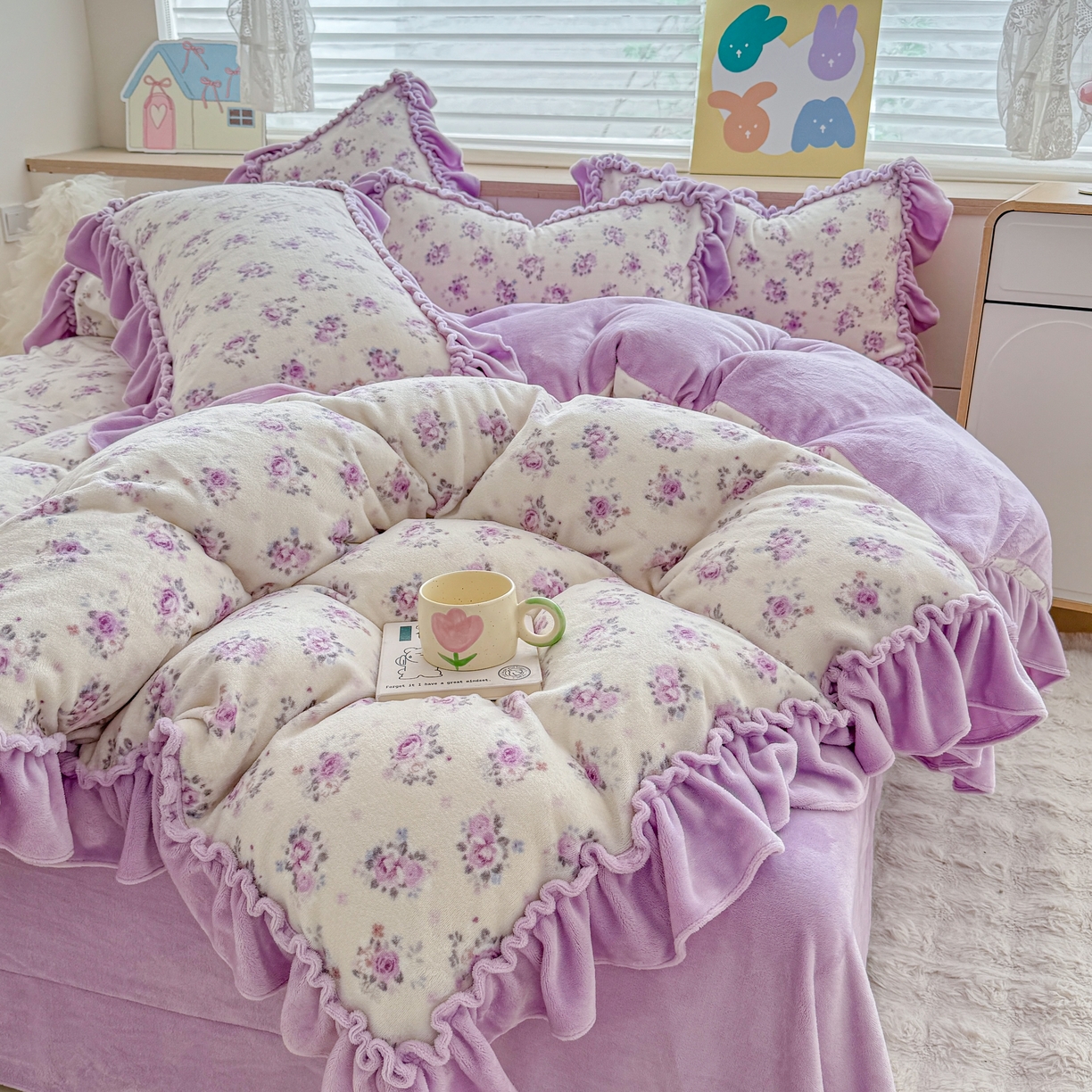 91家纺网 家纺一手货源 找家纺 橘子家 2025轻奢法式花边公主风婴儿绒牛奶绒高克重四件套 乔依