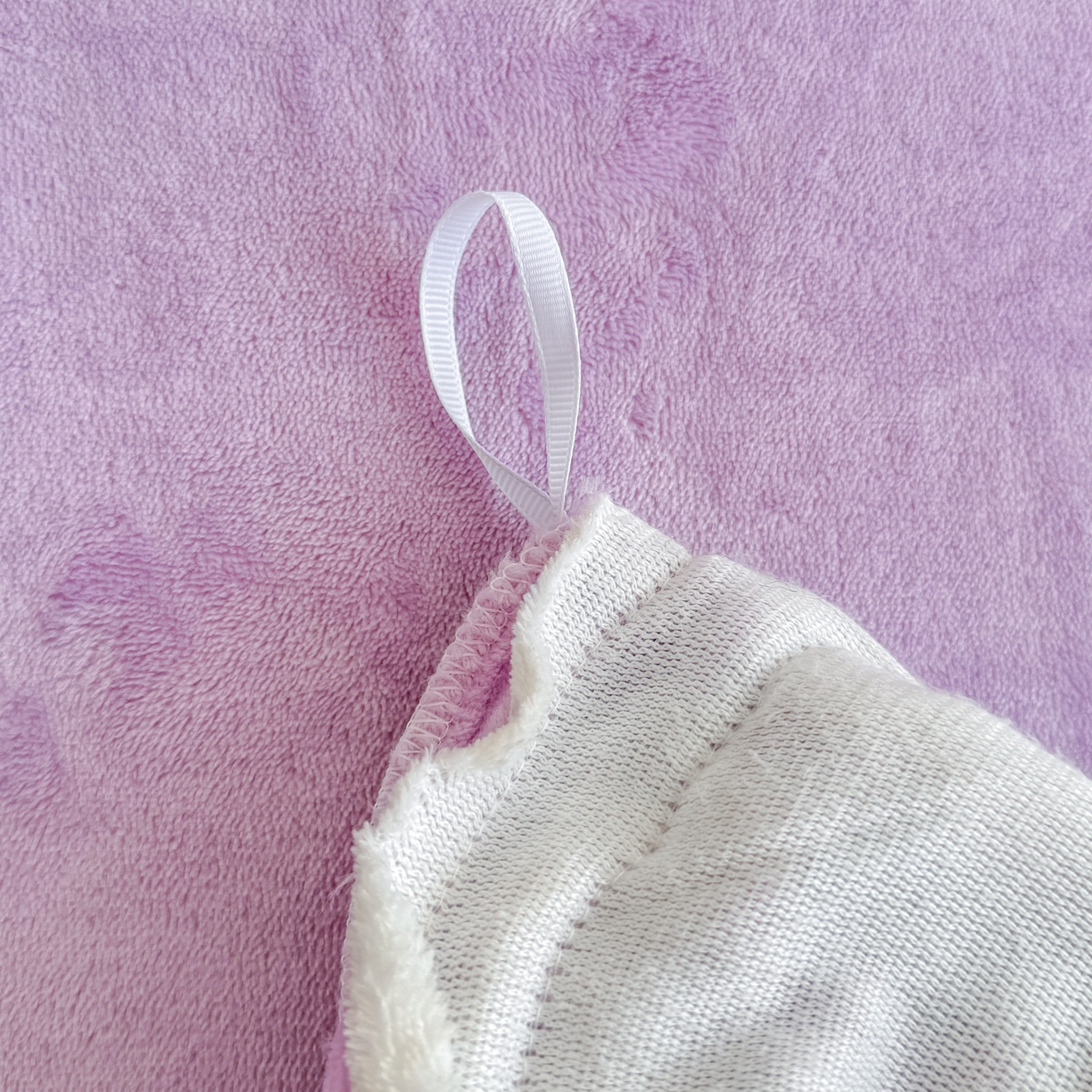 91家纺网 家纺一手货源 找家纺 橘子家 2025轻奢法式花边公主风婴儿绒牛奶绒高克重四件套 乔依