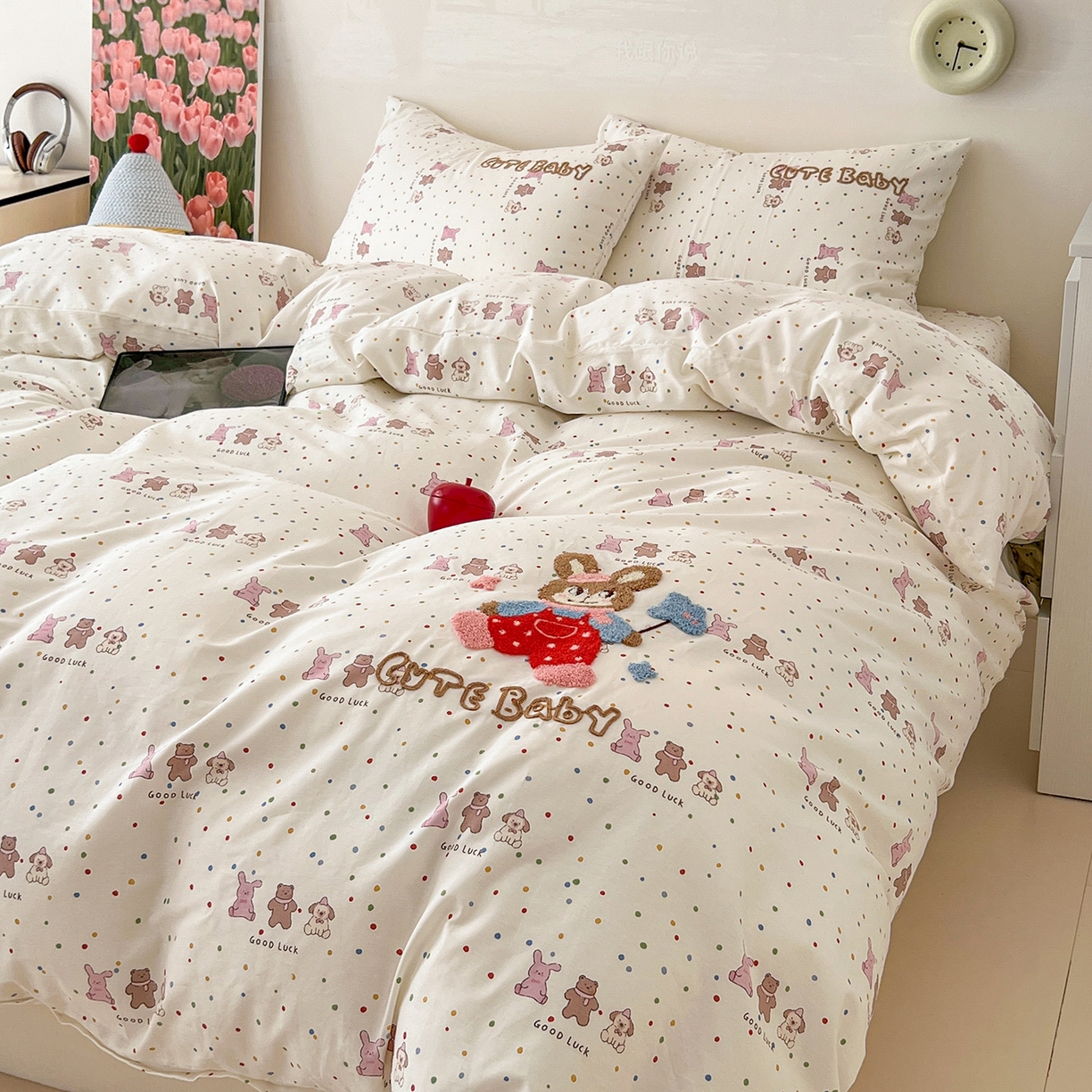 91家纺网 家纺一手货源 找家纺 舒居家纺 2025新款13070全棉纯棉毛巾绣四件套 玩伴