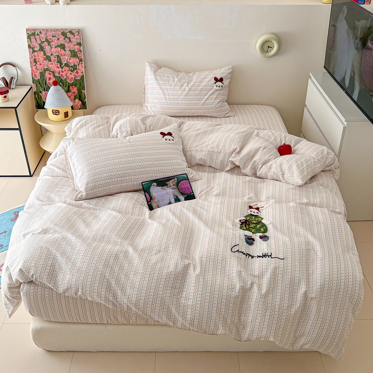 91家纺网 家纺一手货源 找家纺 舒居家纺 2025新款13070全棉纯棉毛巾绣四件套 友谊结