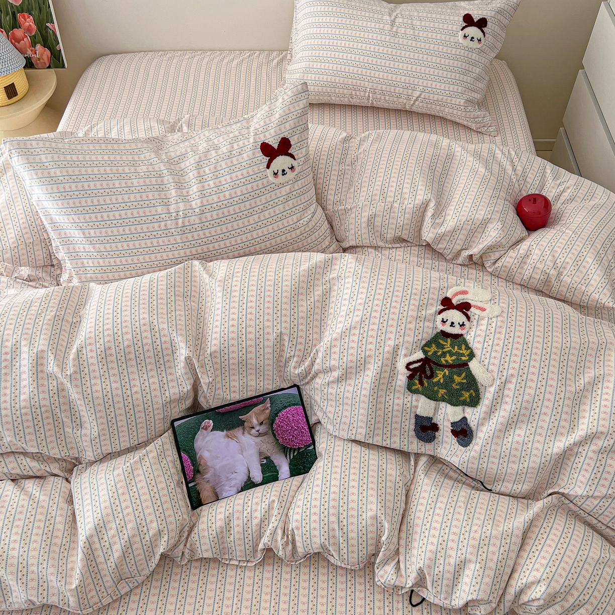 91家纺网 家纺一手货源 找家纺 舒居家纺 2025新款13070全棉纯棉毛巾绣四件套 友谊结