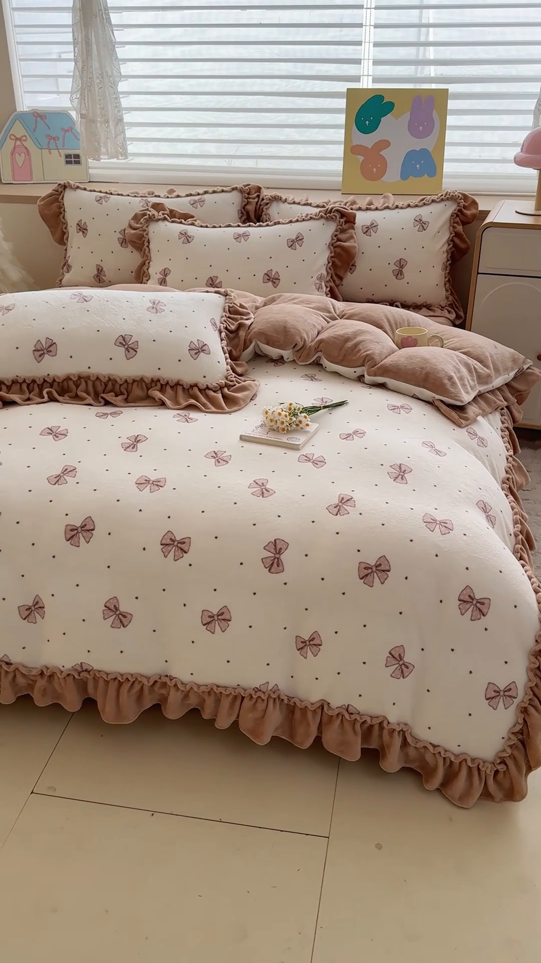 91家纺网 家纺一手货源 找家纺 橘子家 2025轻奢法式花边公主风婴儿绒牛奶绒高克重四件套 甜心