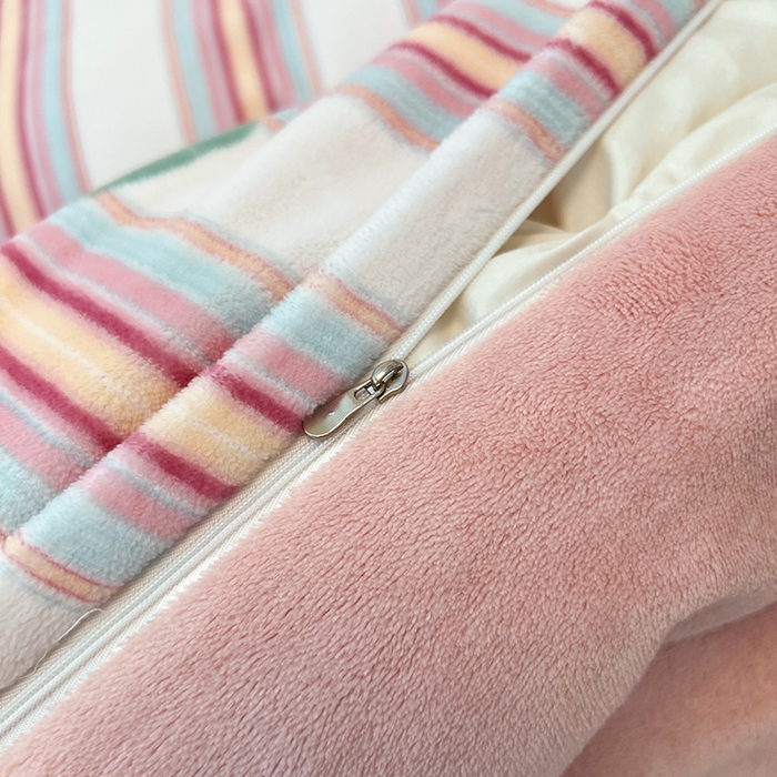 91家纺网 家纺一手货源 找家纺 HL原创 2025新款牛奶绒四件套 彩条南瓜