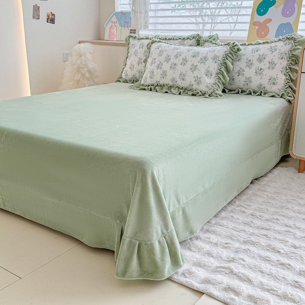 91家纺网 家纺一手货源 找家纺 橘子家 2025轻奢法式花边公主风婴儿绒牛奶绒高克重四件套 云漫