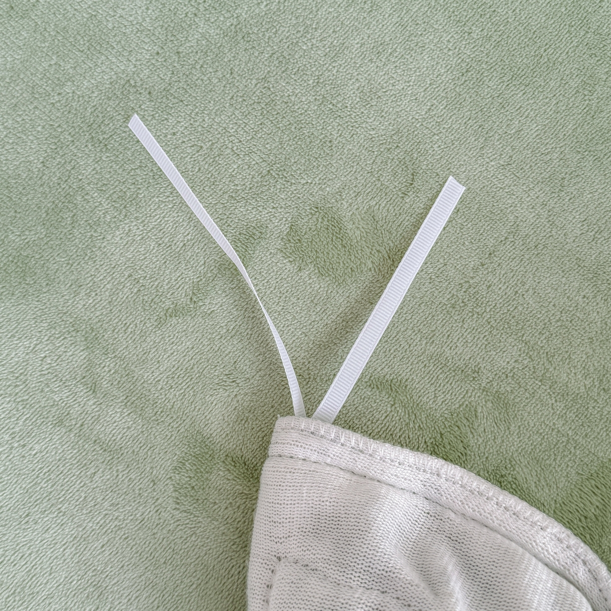 91家纺网 家纺一手货源 找家纺 橘子家 2025轻奢法式花边公主风婴儿绒牛奶绒高克重四件套 云漫