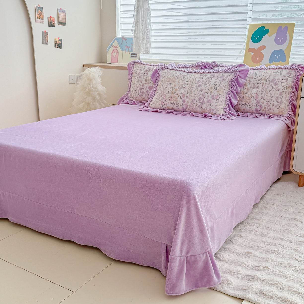 91家纺网 家纺一手货源 找家纺 橘子家 2025轻奢法式花边公主风婴儿绒牛奶绒高克重四件套 枝蔓