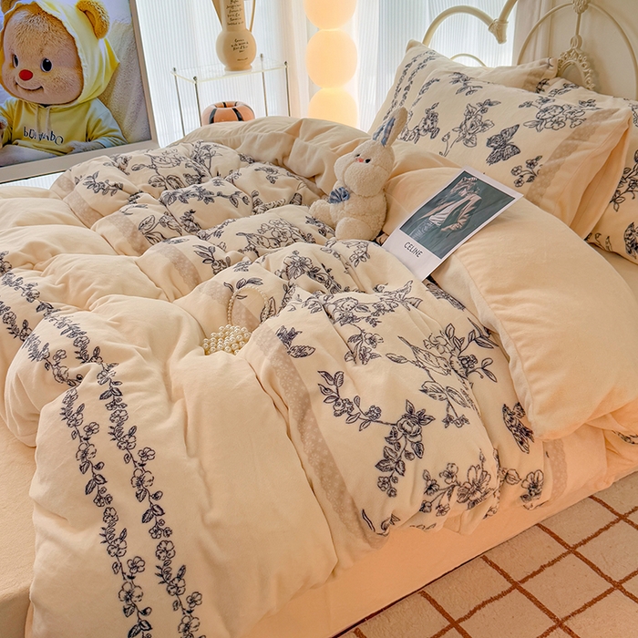 91家纺网 家纺一手货源 找家纺 HL原创 2025新款牛奶绒四件套 法式花园