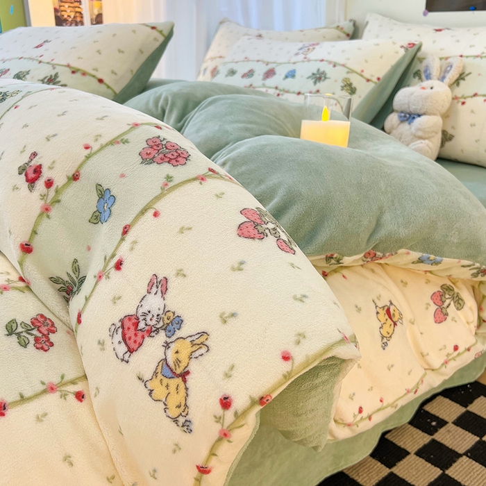 91家纺网 家纺一手货源 找家纺 HL原创 2025新款牛奶绒四件套 粉黛小兔-绒