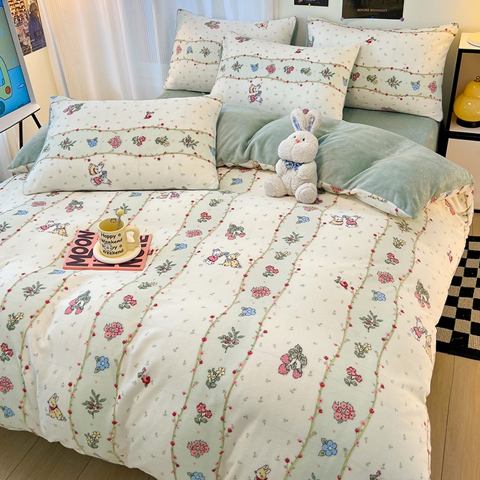 91家纺网 家纺一手货源 找家纺 HL原创 2025新款牛奶绒四件套 粉黛小兔-绒