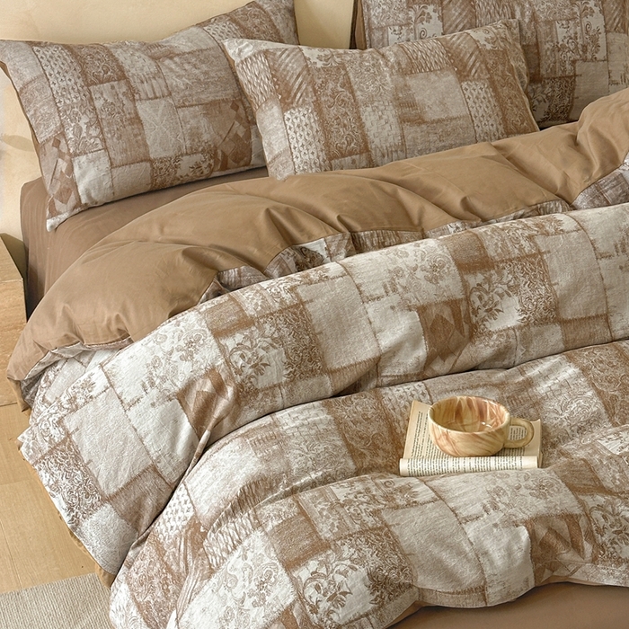 91家纺网 家纺一手货源 找家纺 言一 2025新款A类100支陶瓷轻磨毛新疆长绒棉纯棉全棉提花四件套 古韵织锦-咖