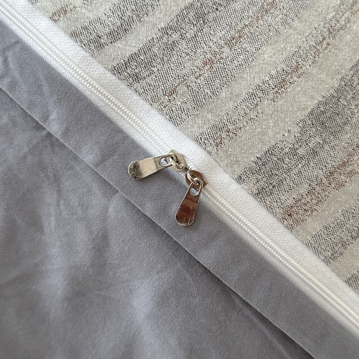 91家纺网 家纺一手货源 找家纺 言一 2025新款A类100支陶瓷轻磨毛新疆长绒棉纯棉全棉提花四件套 海盐波点-灰蓝