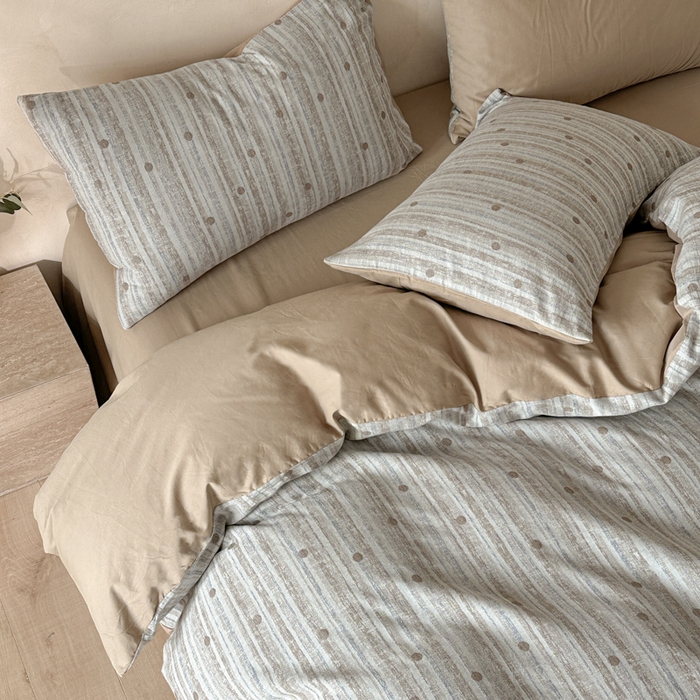 91家纺网 家纺一手货源 找家纺 言一 2025新款A类100支陶瓷轻磨毛新疆长绒棉纯棉全棉提花四件套 海盐波点-浅咖