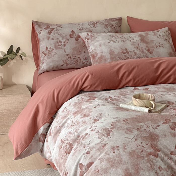 91家纺网 家纺一手货源 找家纺 言一 2025新款A类100支陶瓷轻磨毛新疆长绒棉纯棉全棉提花四件套 墨雨云间-焦糖